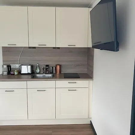 Tekne Hausboot Fru Puettelkow Röbel